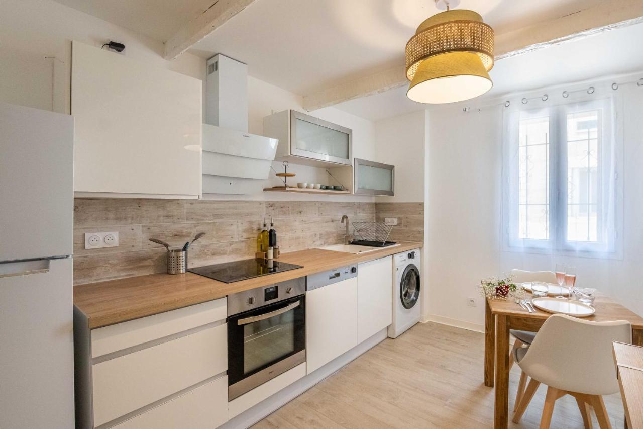 Le Lovely Narbonnais - Balneo & Sauna Apartment *