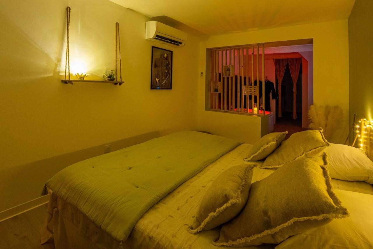 Le Lovely Narbonnais - Balneo & Sauna Apartment
